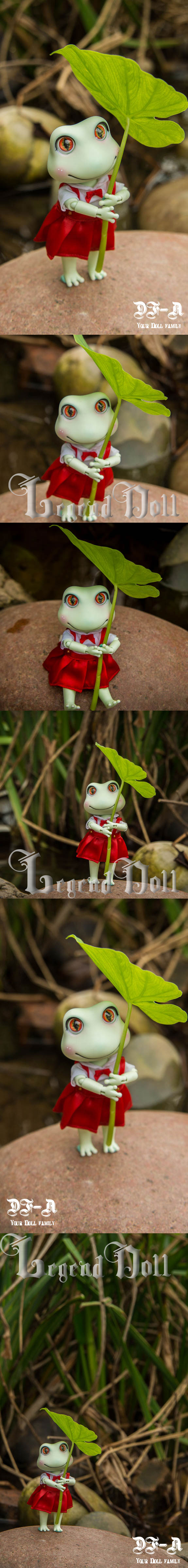 BJD Frog 12cm Ball-jointed doll